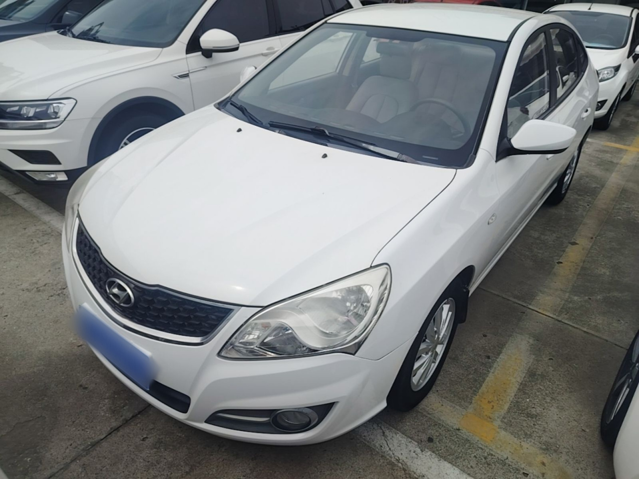 Dynamic 2015 1.6L AT Comfort