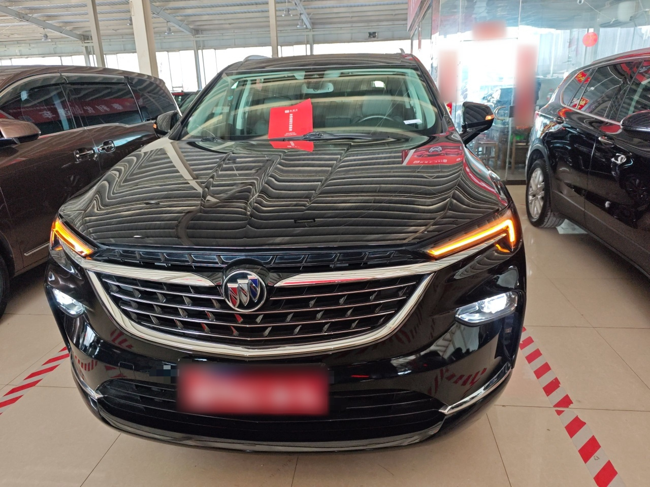 2020 28T AWD Premium photo 2