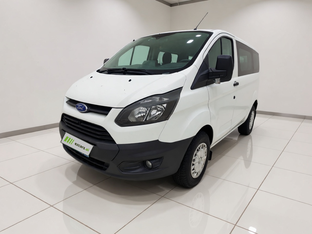 Transit 2017 2.0T Diesel Short Wheelbase China V