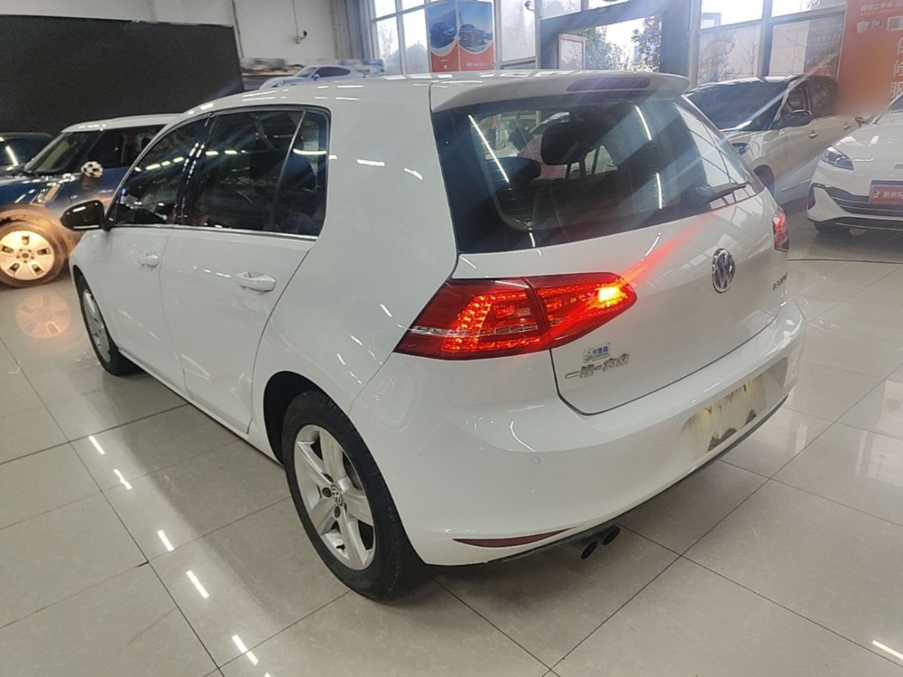 Golf 2016 230TSI AT Comfort photo 4