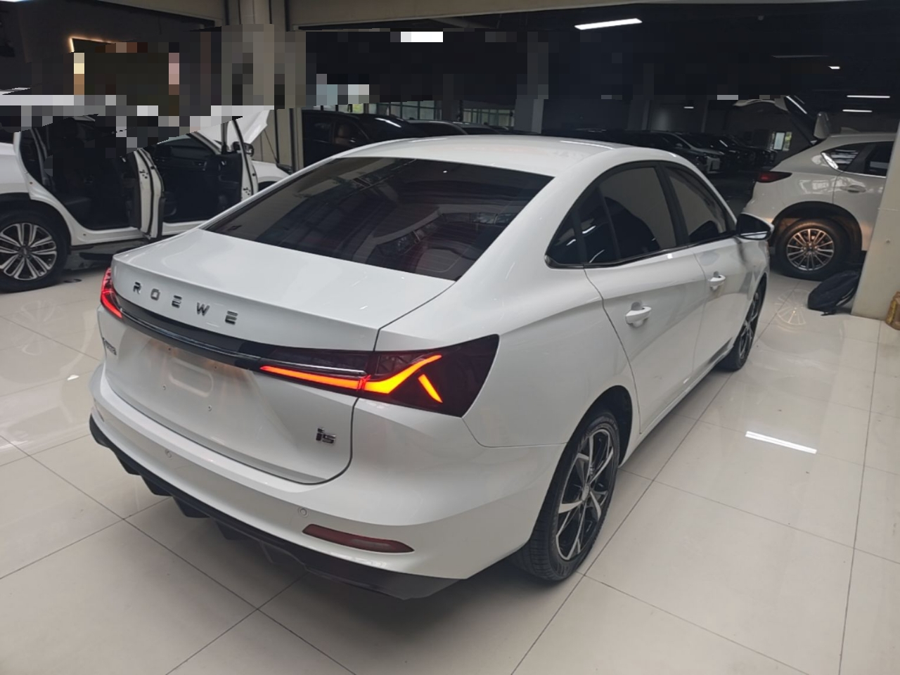 i5 2026 1.5L CVT Luxury photo 4
