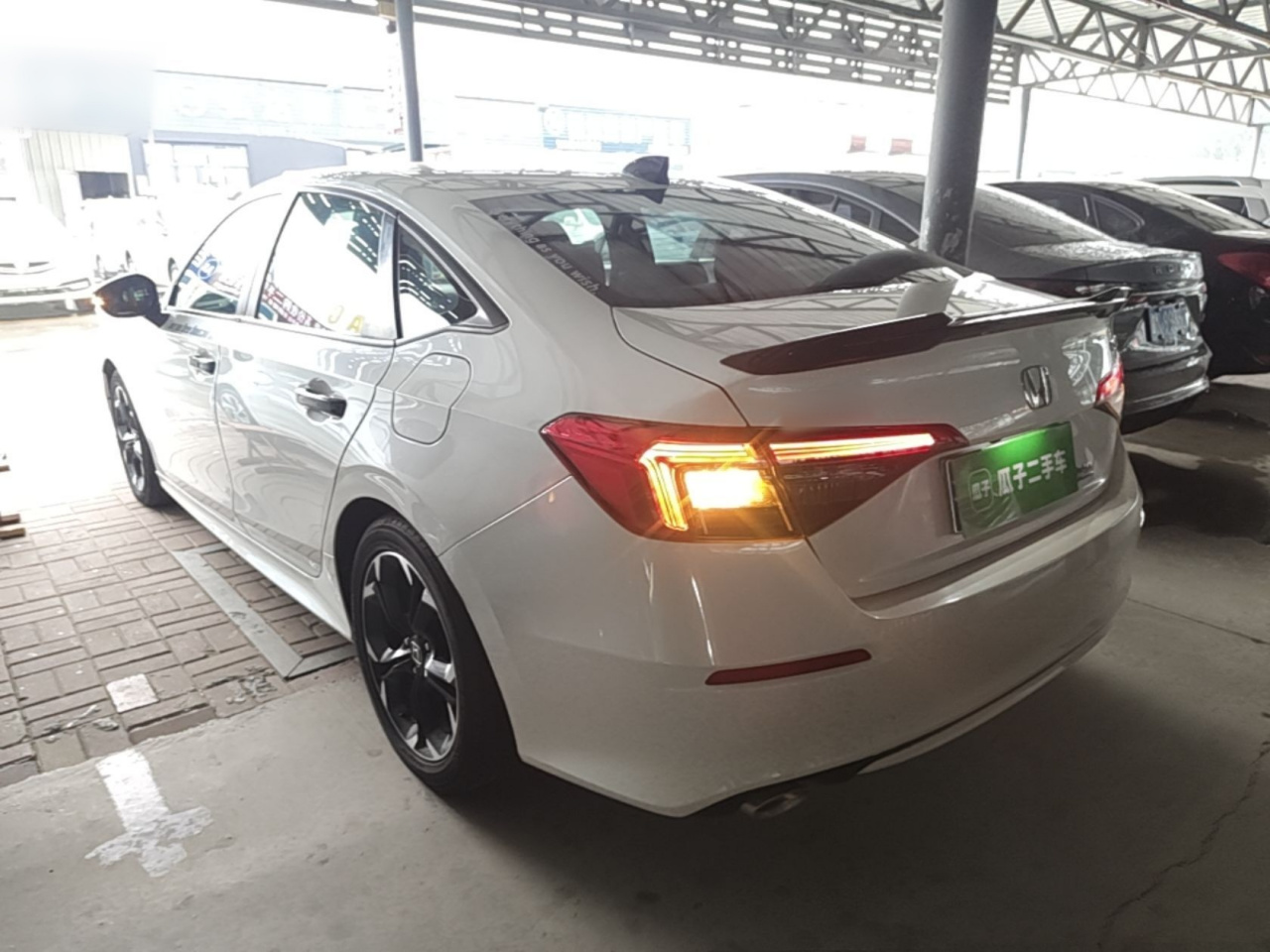 Civic 2022 240TURBO CVT photo 4