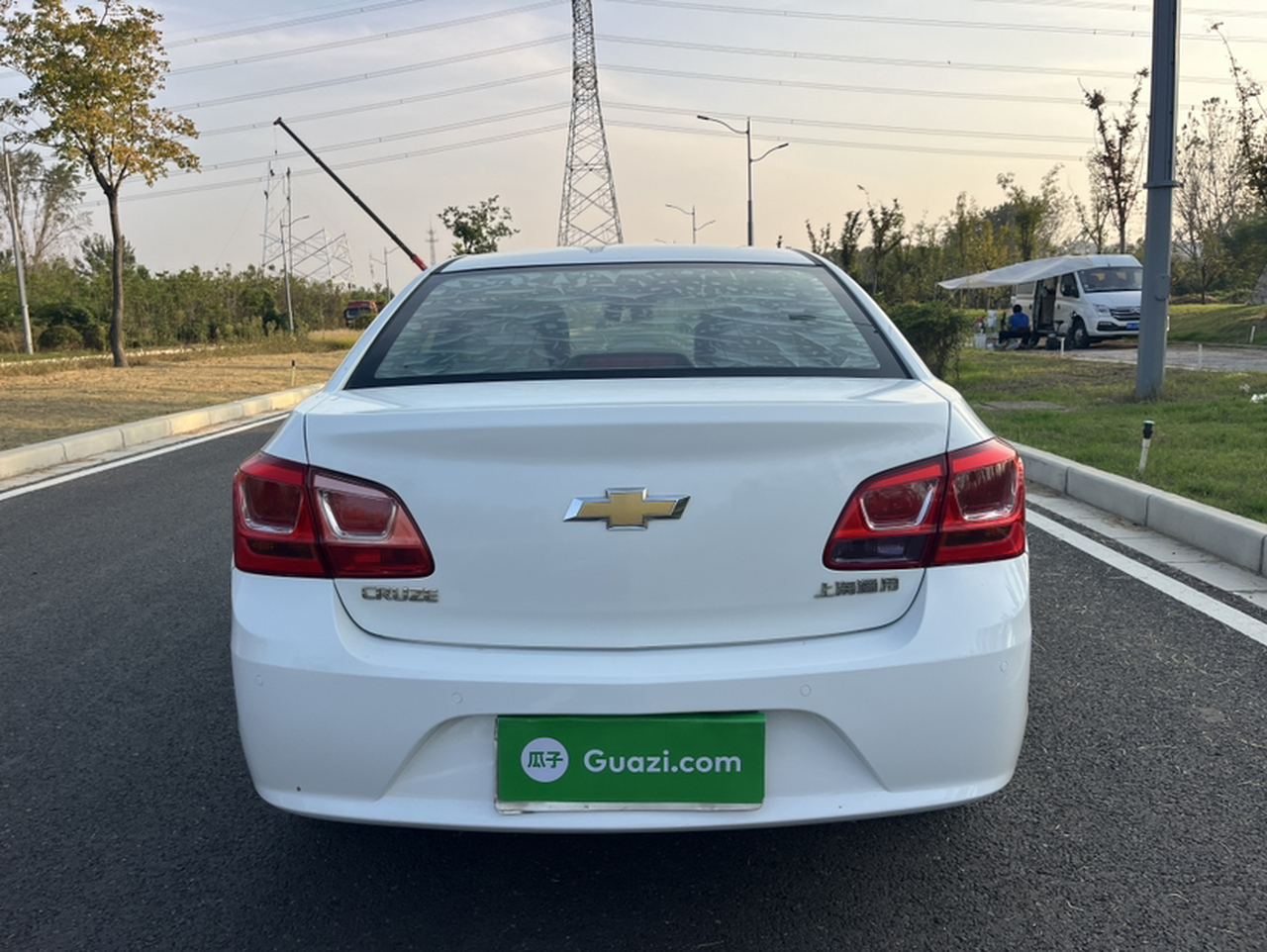 2015 1.5L Classic SE AT photo 2