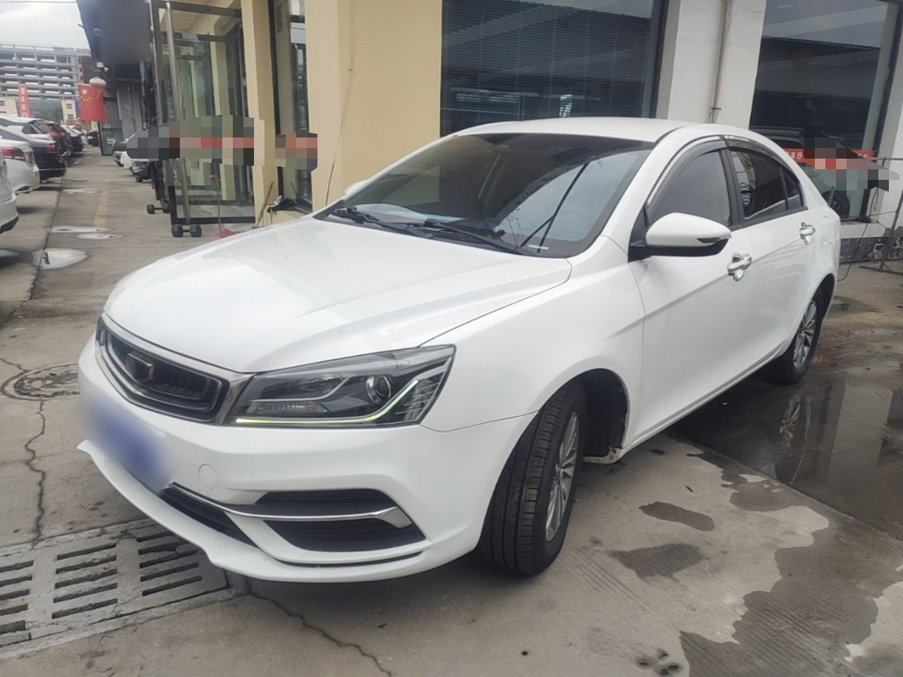 Emgrand 2018 1.5L CVT Luxury