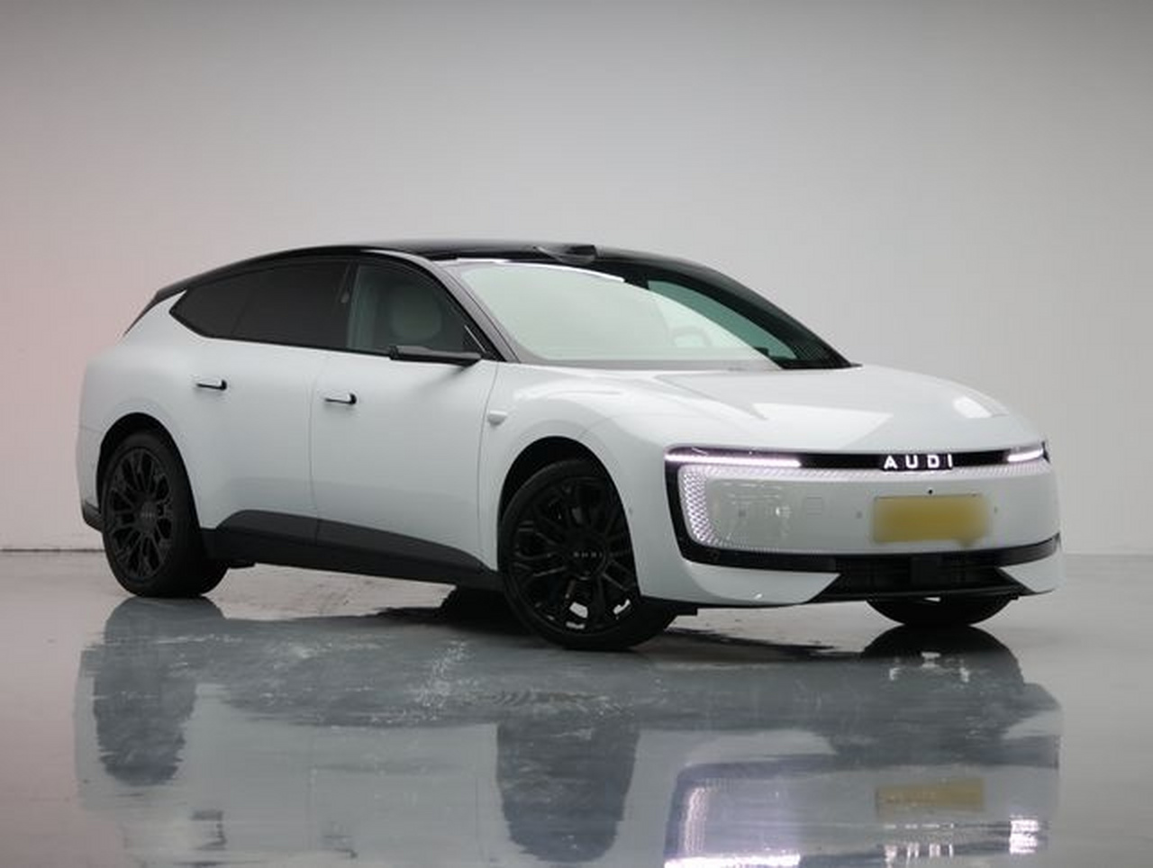 AUDI E5 Sportback 2026 Flagship quattro photo 4
