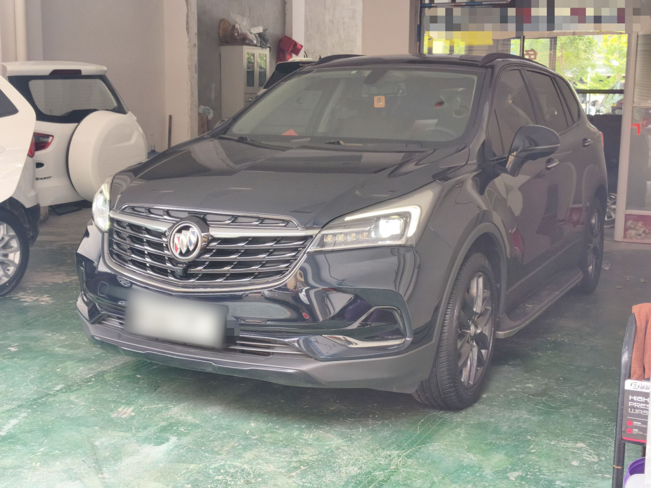 Envision 2020 28T AWD
