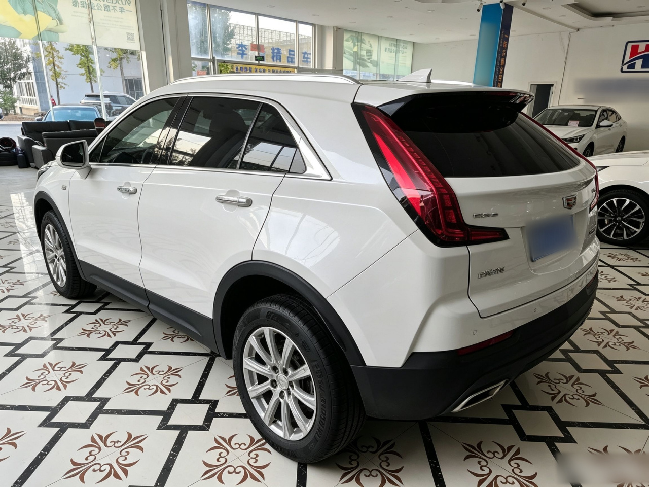 XT4 2021 28T RWD Tech photo 4
