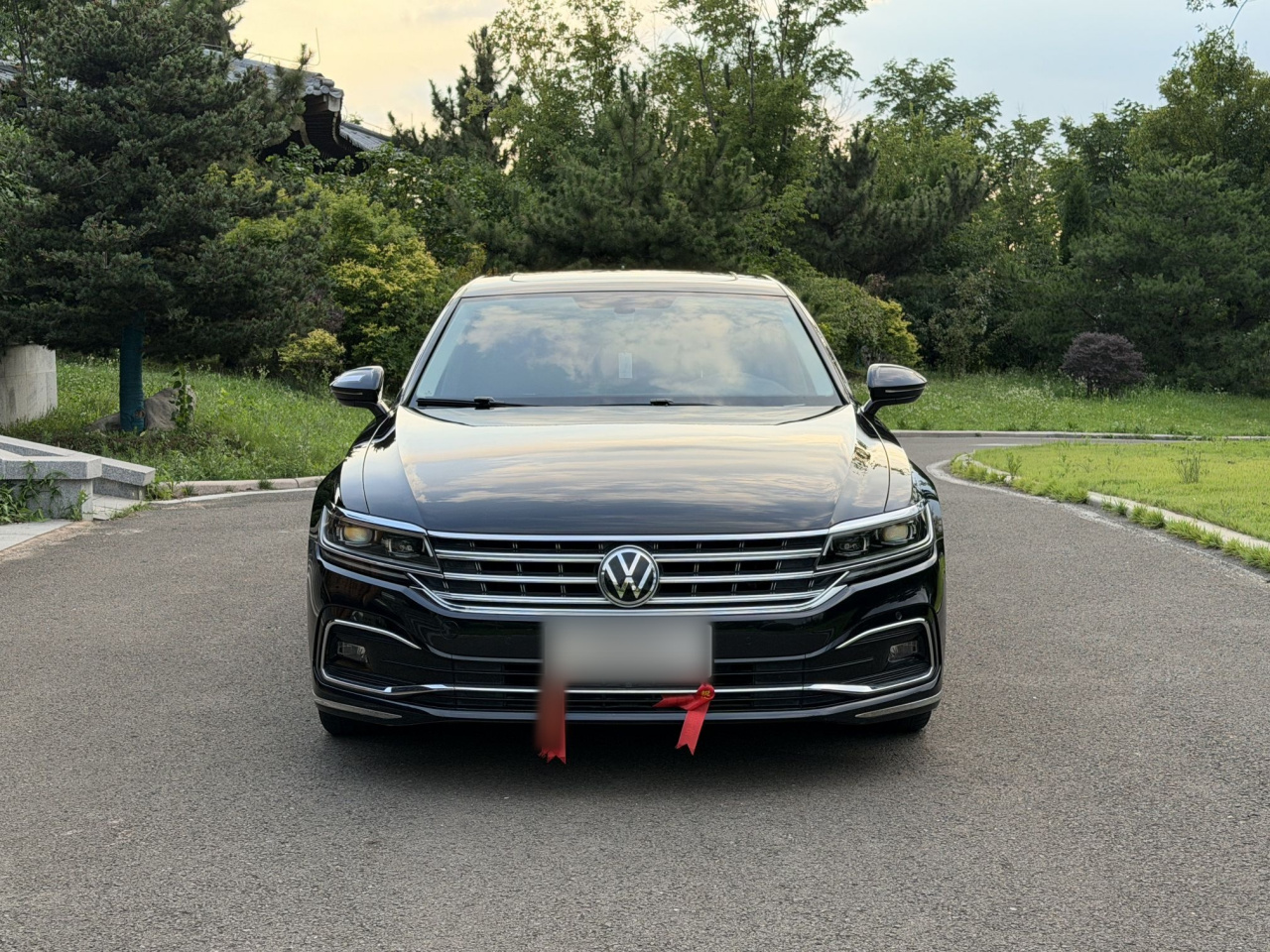 2021 380TSI Premium photo 2
