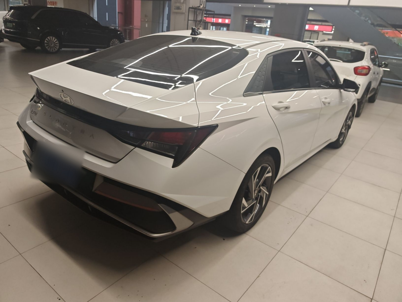 Elantra 2023 1.5L CVT GLX Elite photo 4