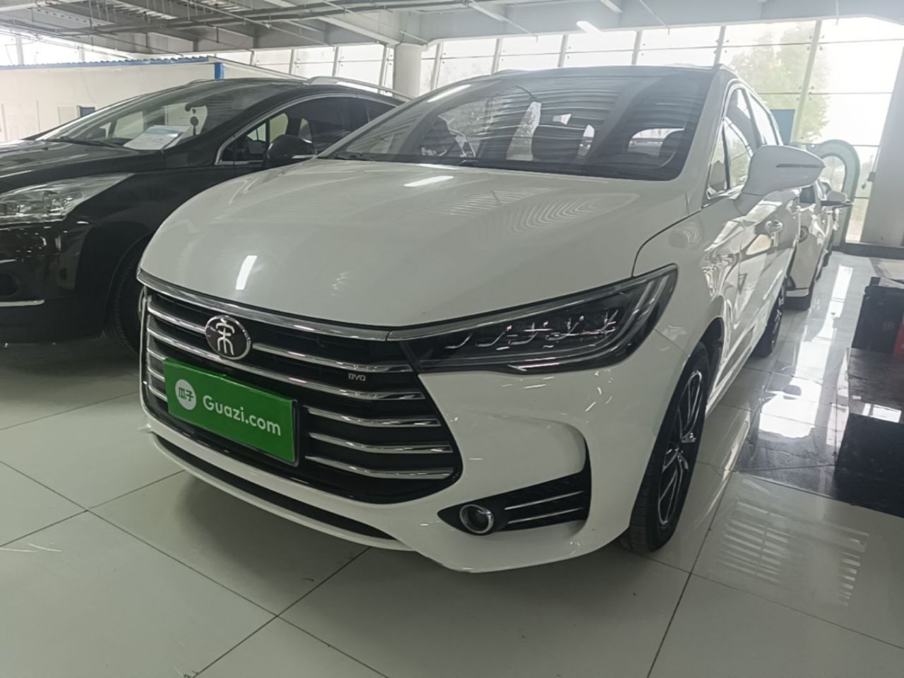 Song MAX 2018 1.5T AT Connected Exclusive 6-Seater