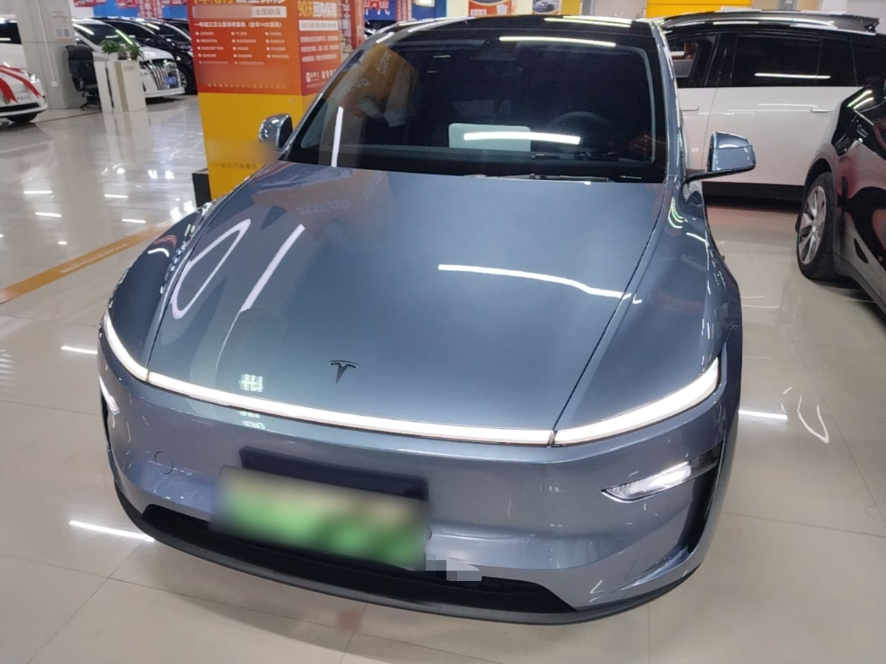 Model Y 2025 Long Range AWD photo 2