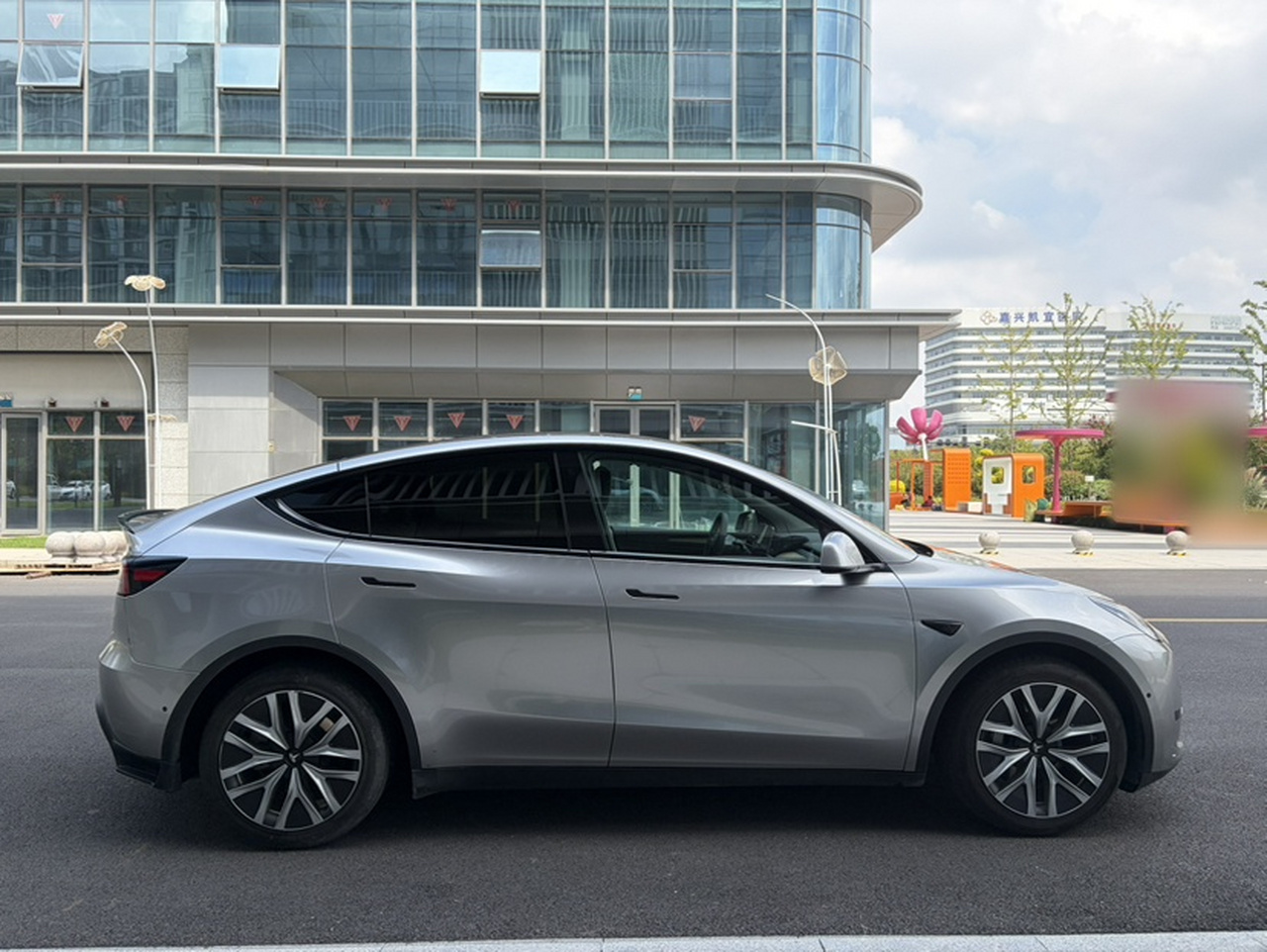 Model Y 2022 RWD photo 3