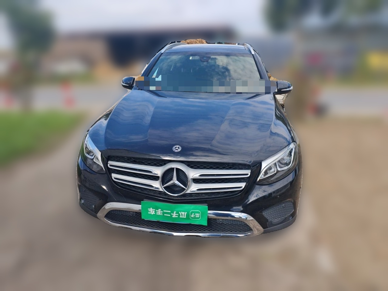 GLC 2018 GLC 200 4MATIC photo 2