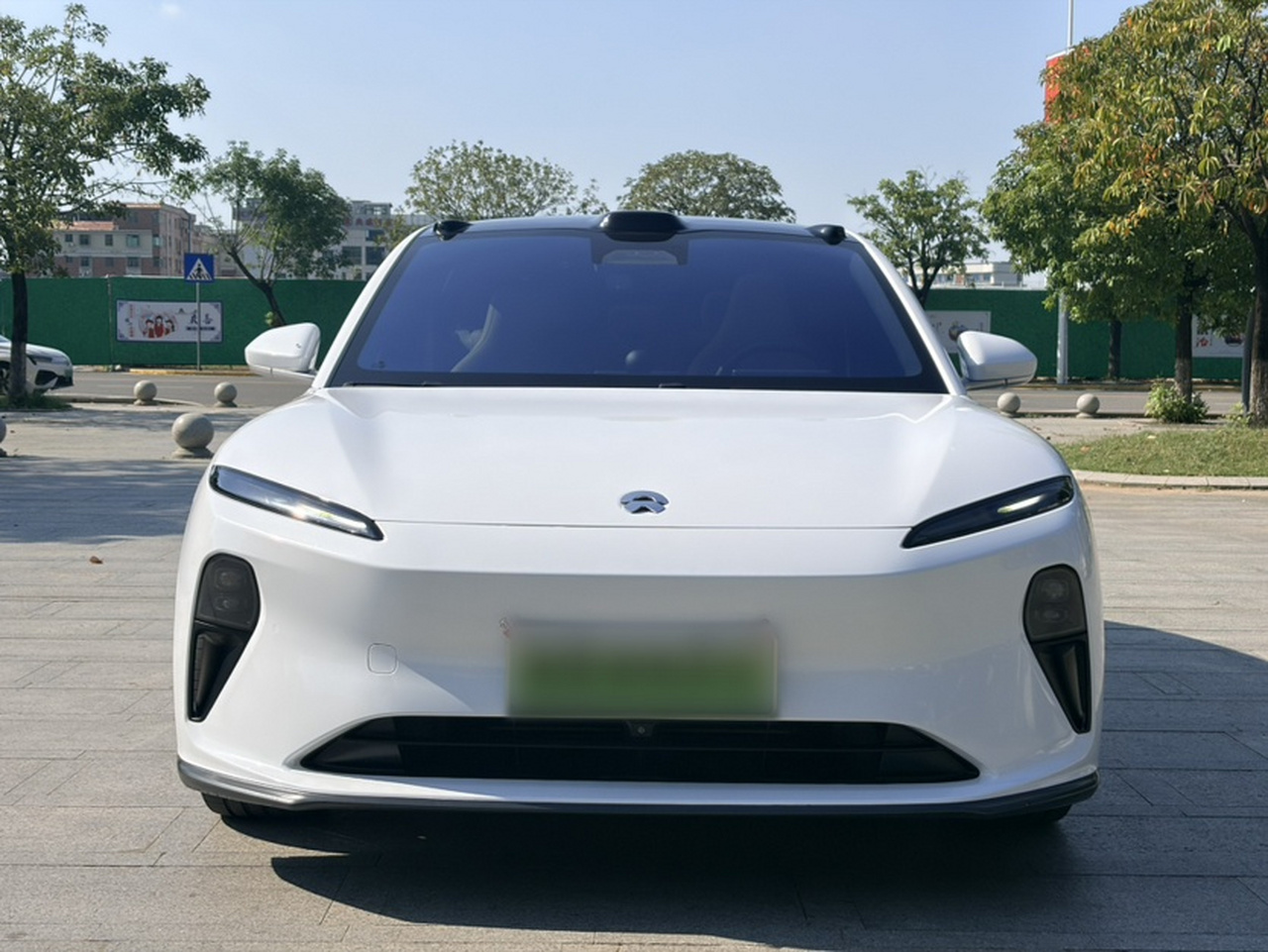 ET5T 2024 75kWh Touring photo 3