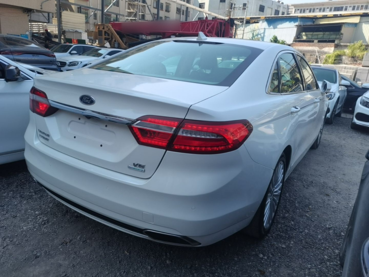 Taurus 2018 EcoBoost 245 Excellence China V photo 4
