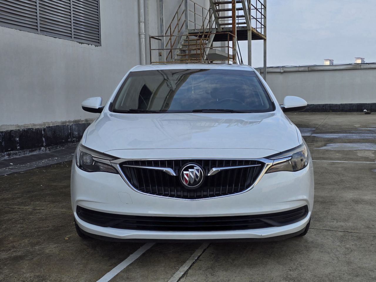 Excelle 2019 15T DCT Elite China VI photo 2