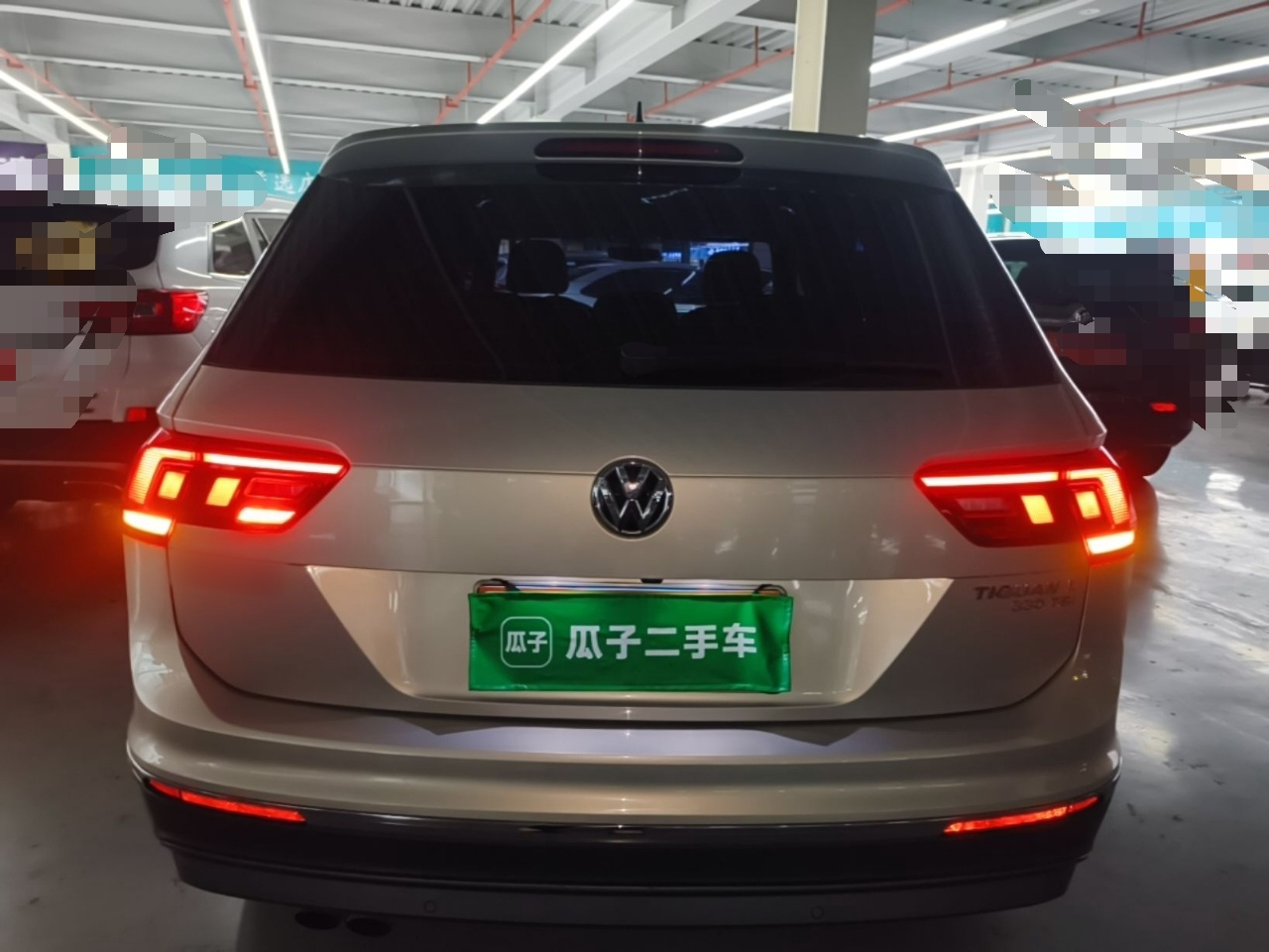 Tiguan L 2018 Facelift 330TSI AT RWD Luxury photo 5