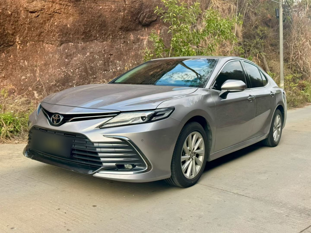 Camry 2021 2.0G Luxury