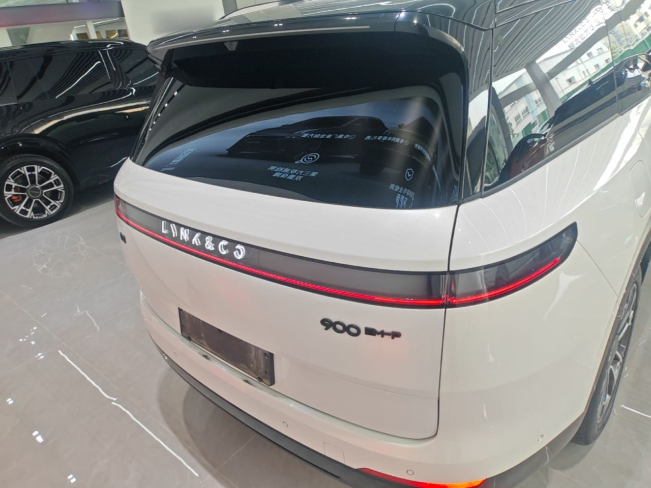 900 2025 2.0T Ultra 6-Seater photo 5