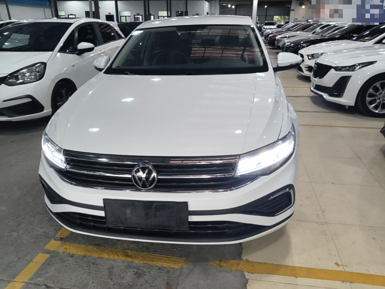 Bora 2024 200TSI DSG Cruise photo 2