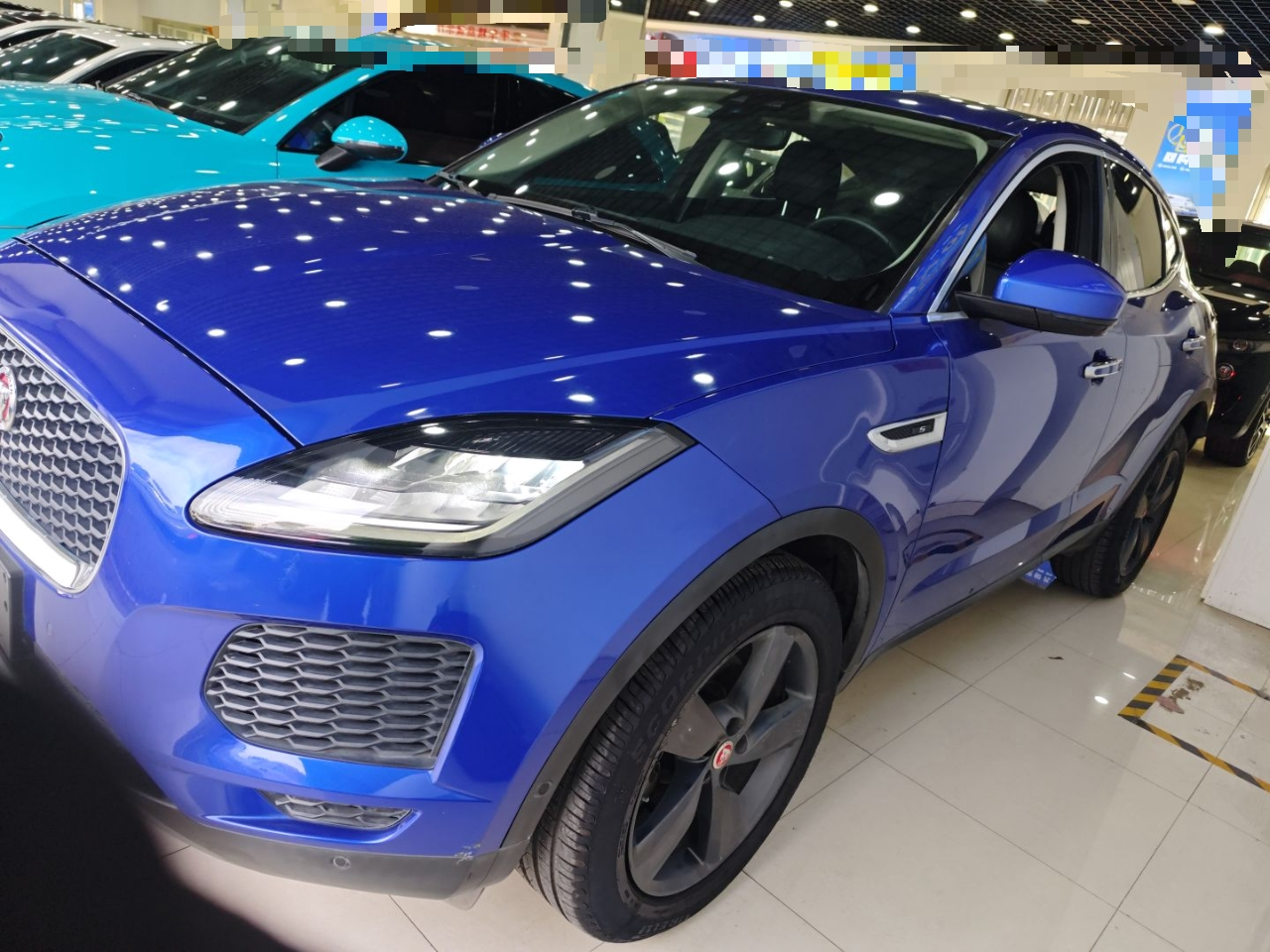 E-PACE 2018 P200 S China V photo 4
