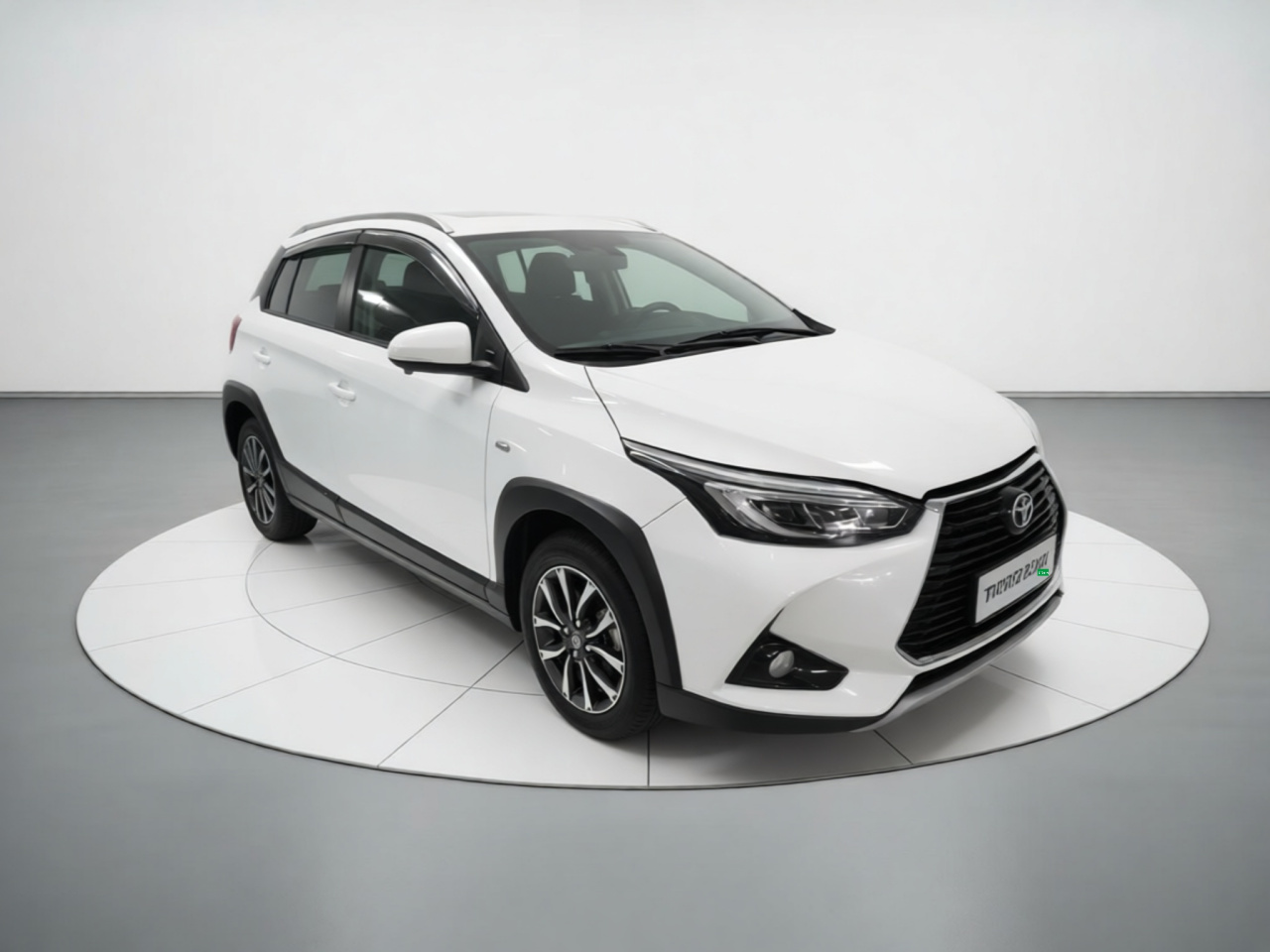YARiS L 2022 X 1.5L CVT Luxury PLUS photo 3