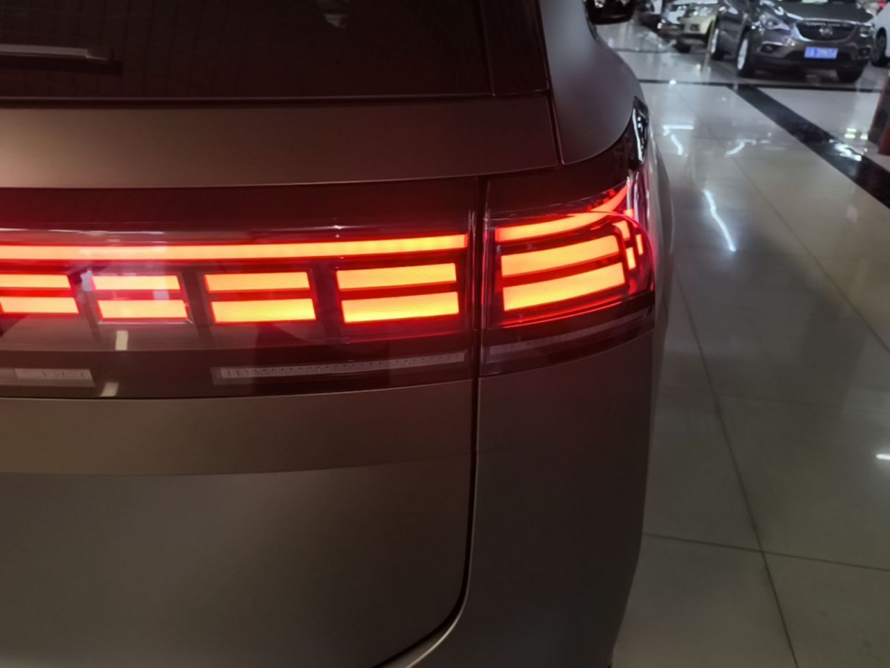 2025 Teramont Pro 450TSI AWD photo 2