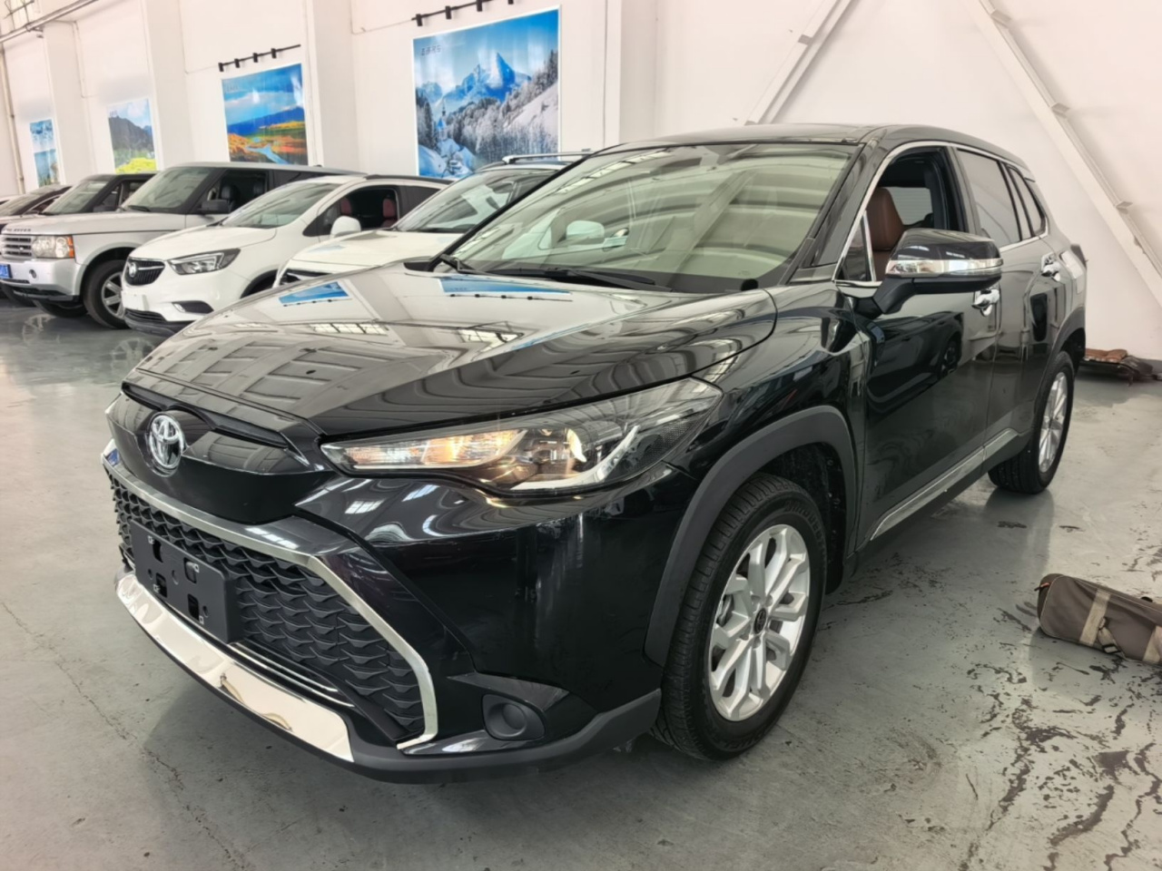 Frontlander 2023 2.0L CVT Elite