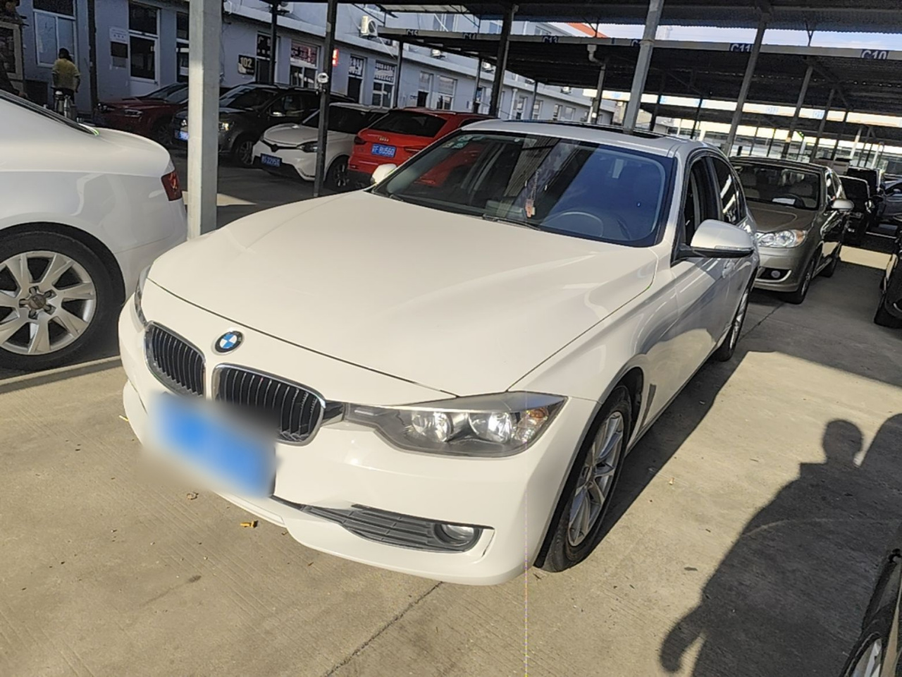 3 Series 2015 316i Progressive