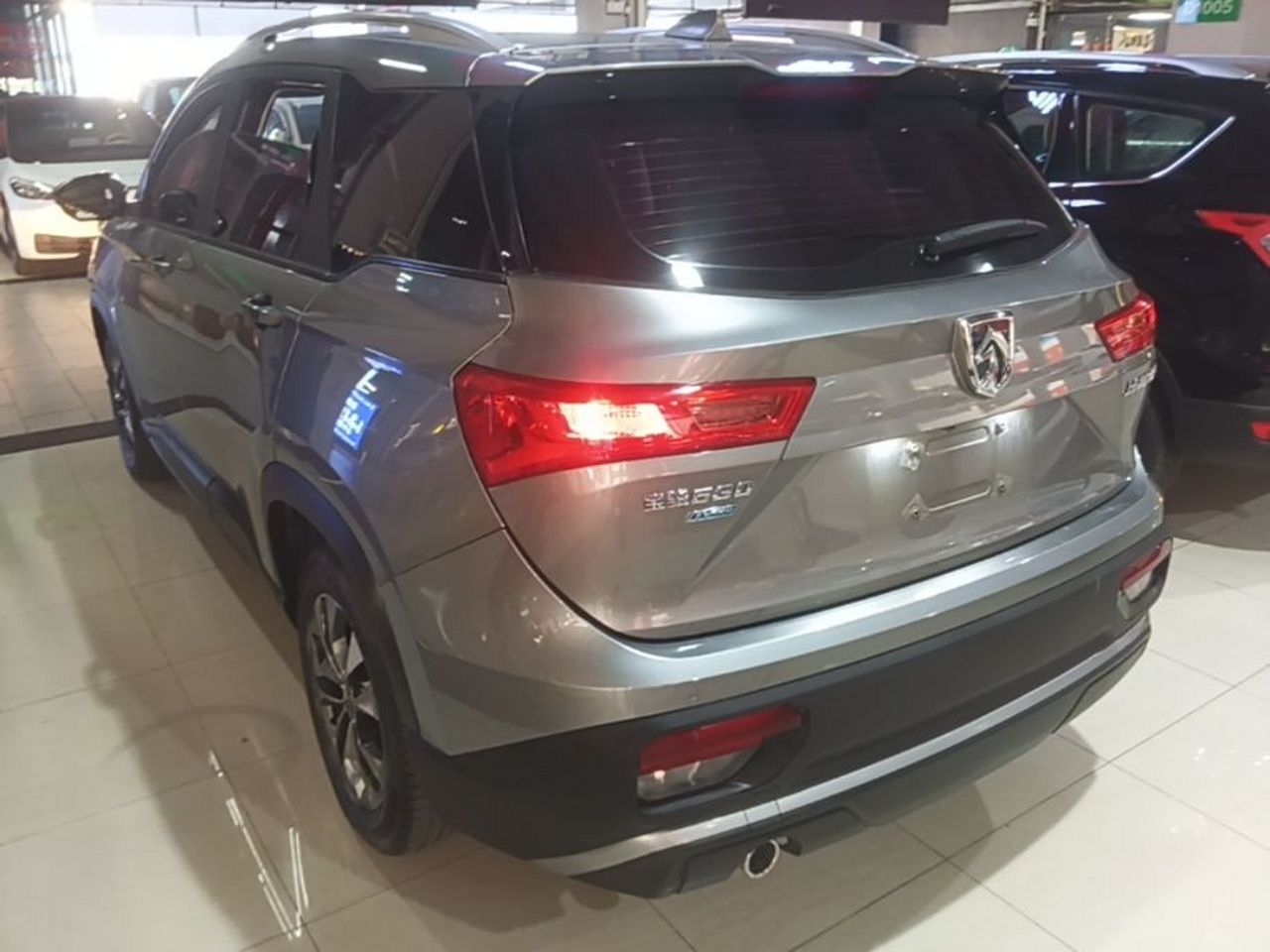530 2020 1.5T CVT Premium 7-Seater photo 4