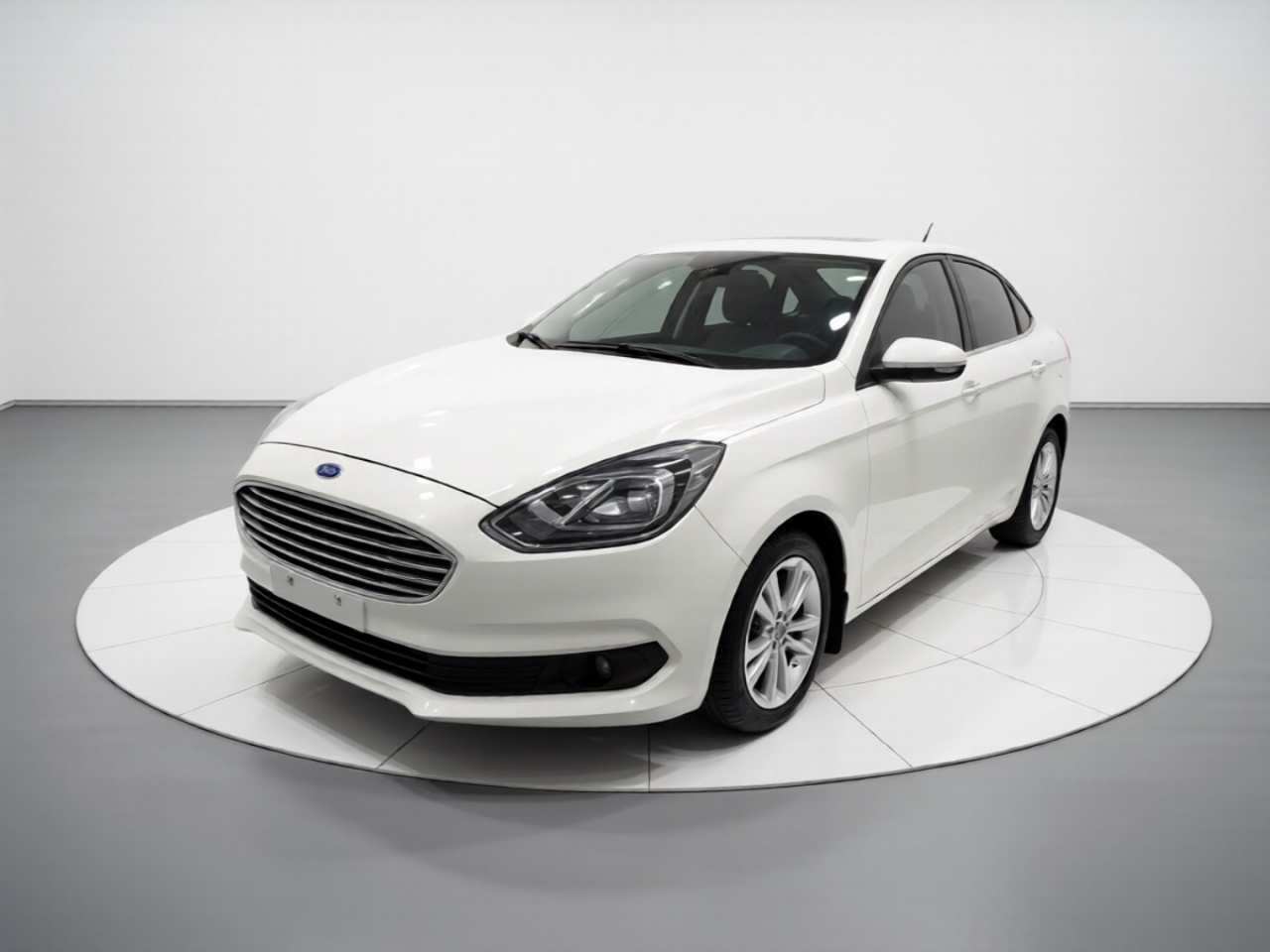 Escort 2019 1.5L AT