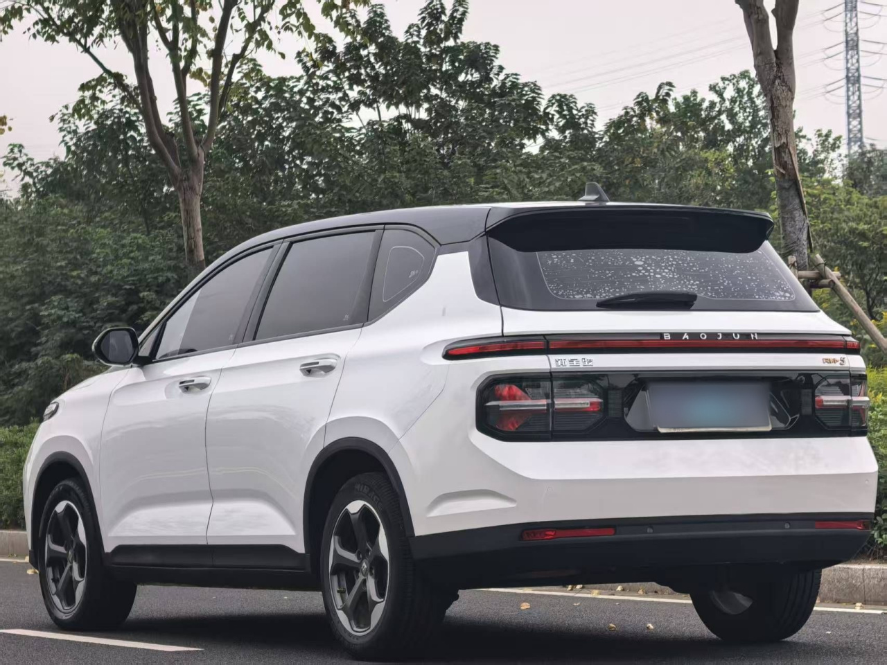 RM-5 2019 1.5T CVT 24 Luxury 5-Seater photo 3