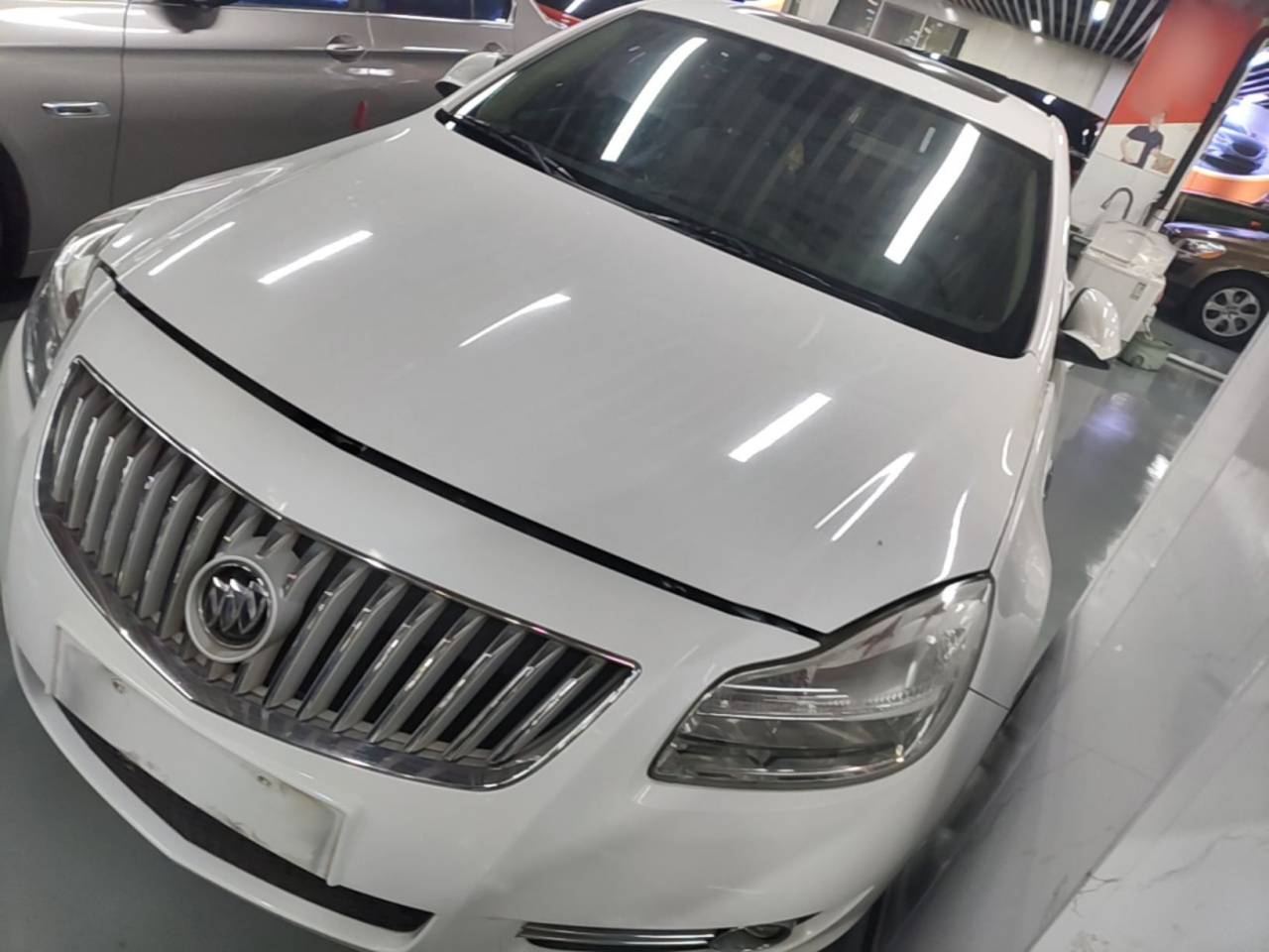 Regal 2012 2.0L Luxury