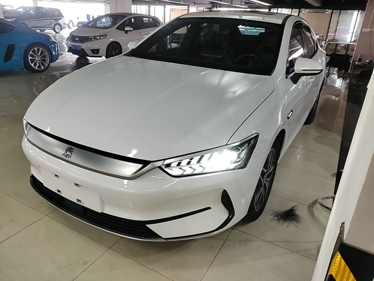 Qin PLUS 2021 EV 500KM Luxury