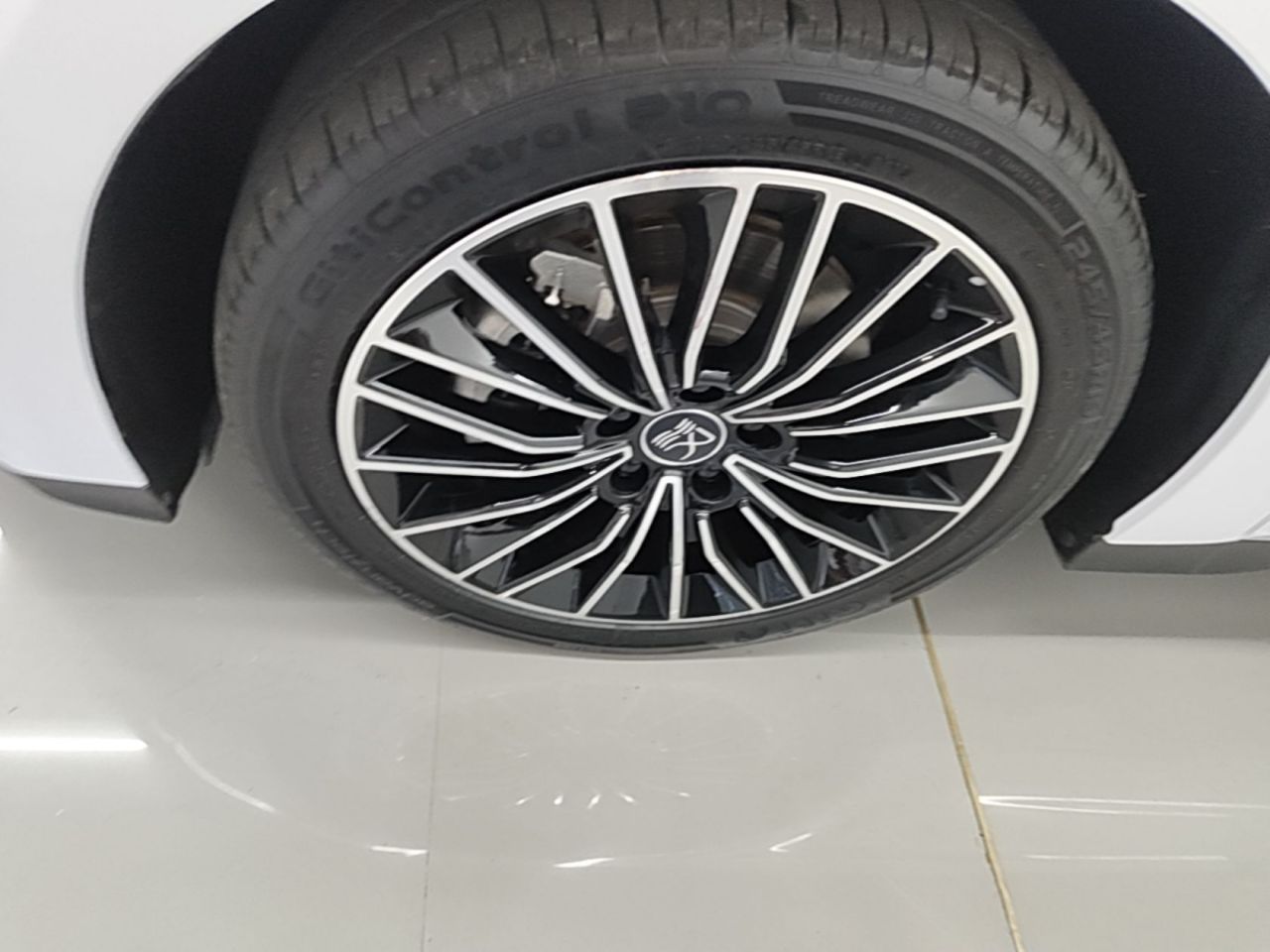 Han 2023 EV Champion 506KM FWD Premium photo 2