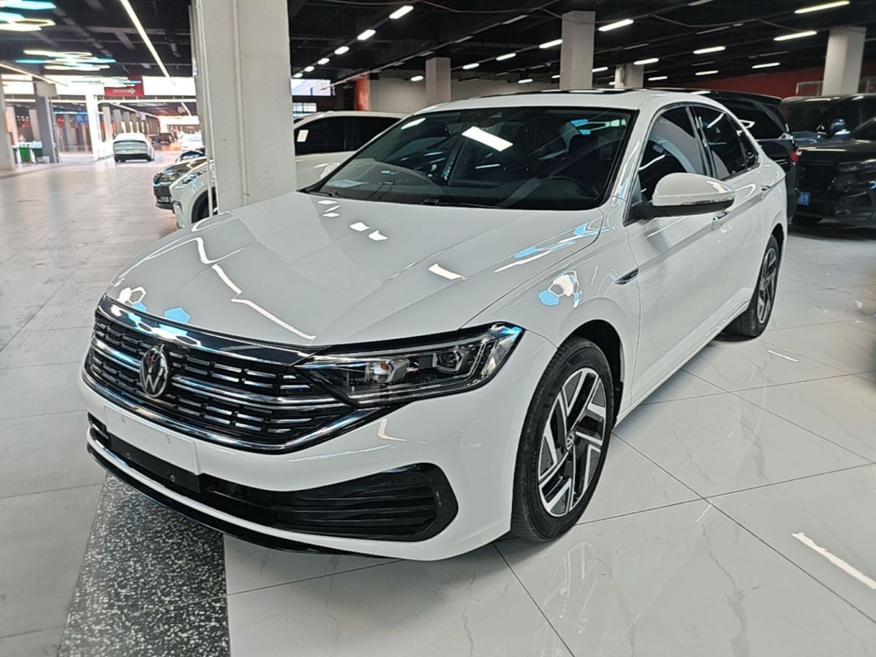 Sagitar 2023 280TSI DSG