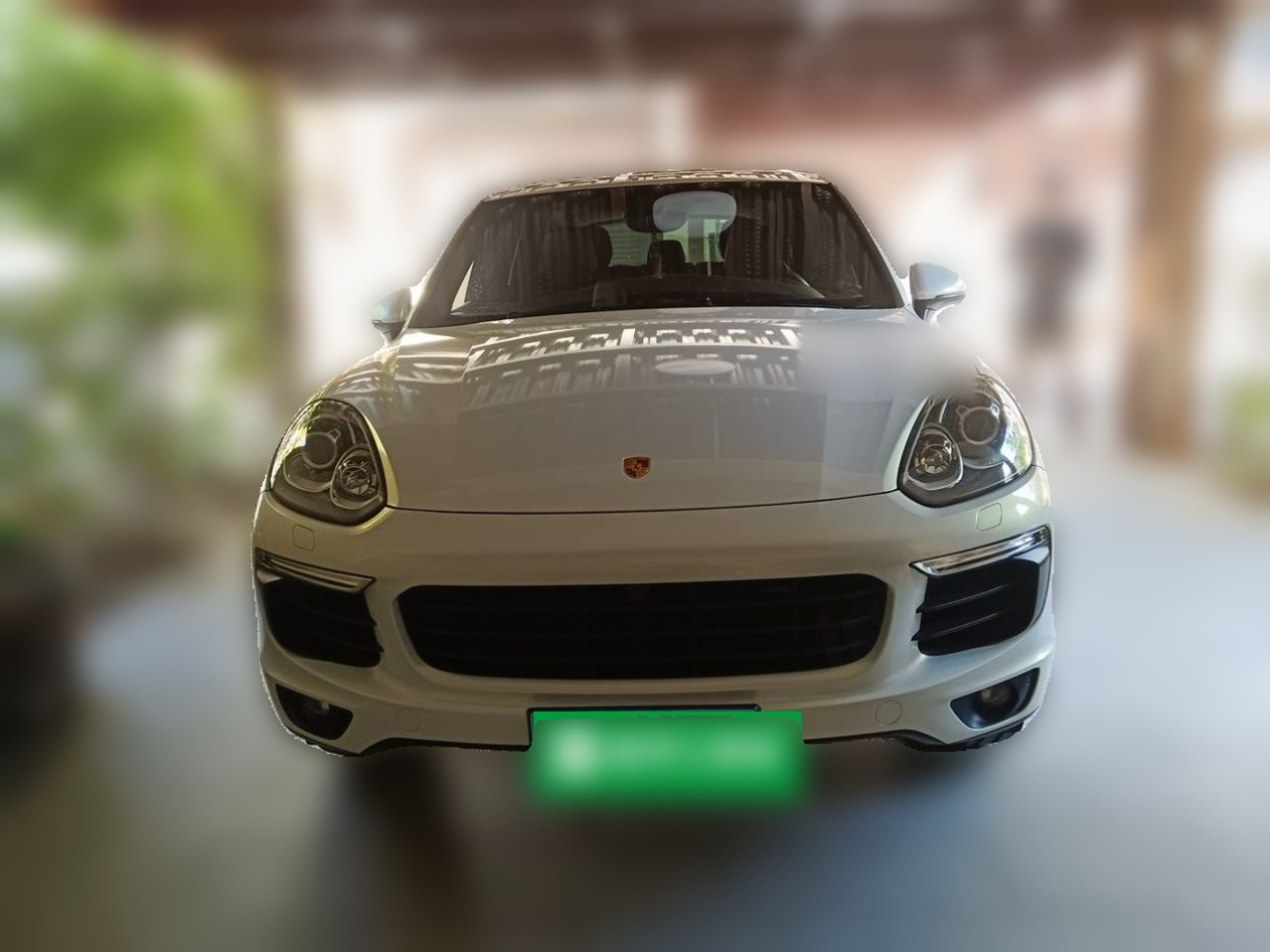 2016 Cayenne Platinum Edition 3.0T photo 2