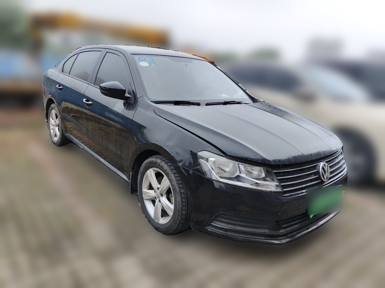 Lavida 2017 1.6L AT photo 3