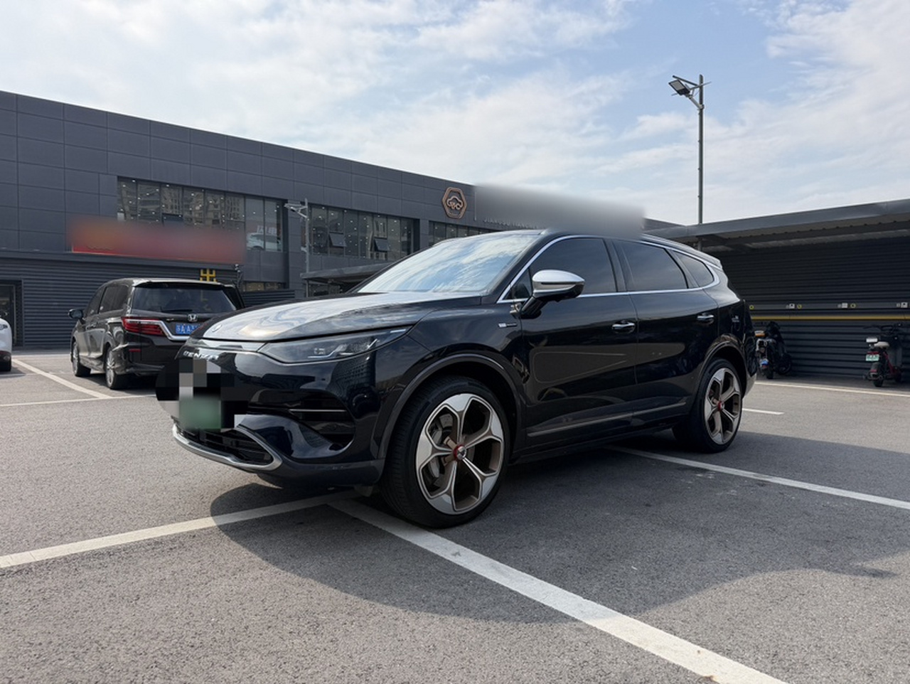X 2020 PHEV Flagship