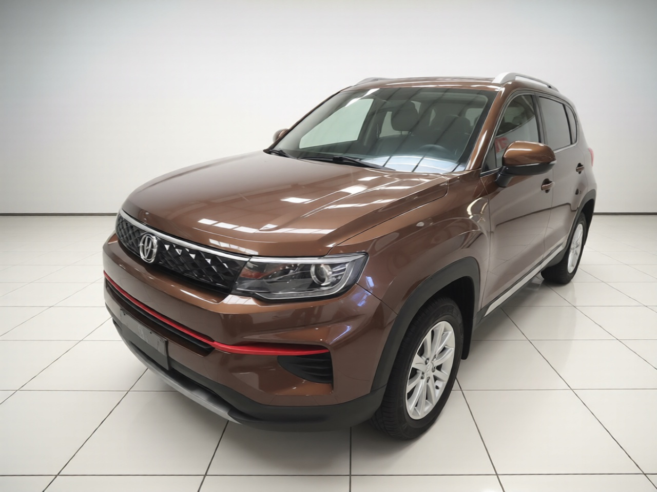 CS35PLUS 2021 1.6L MT Elite