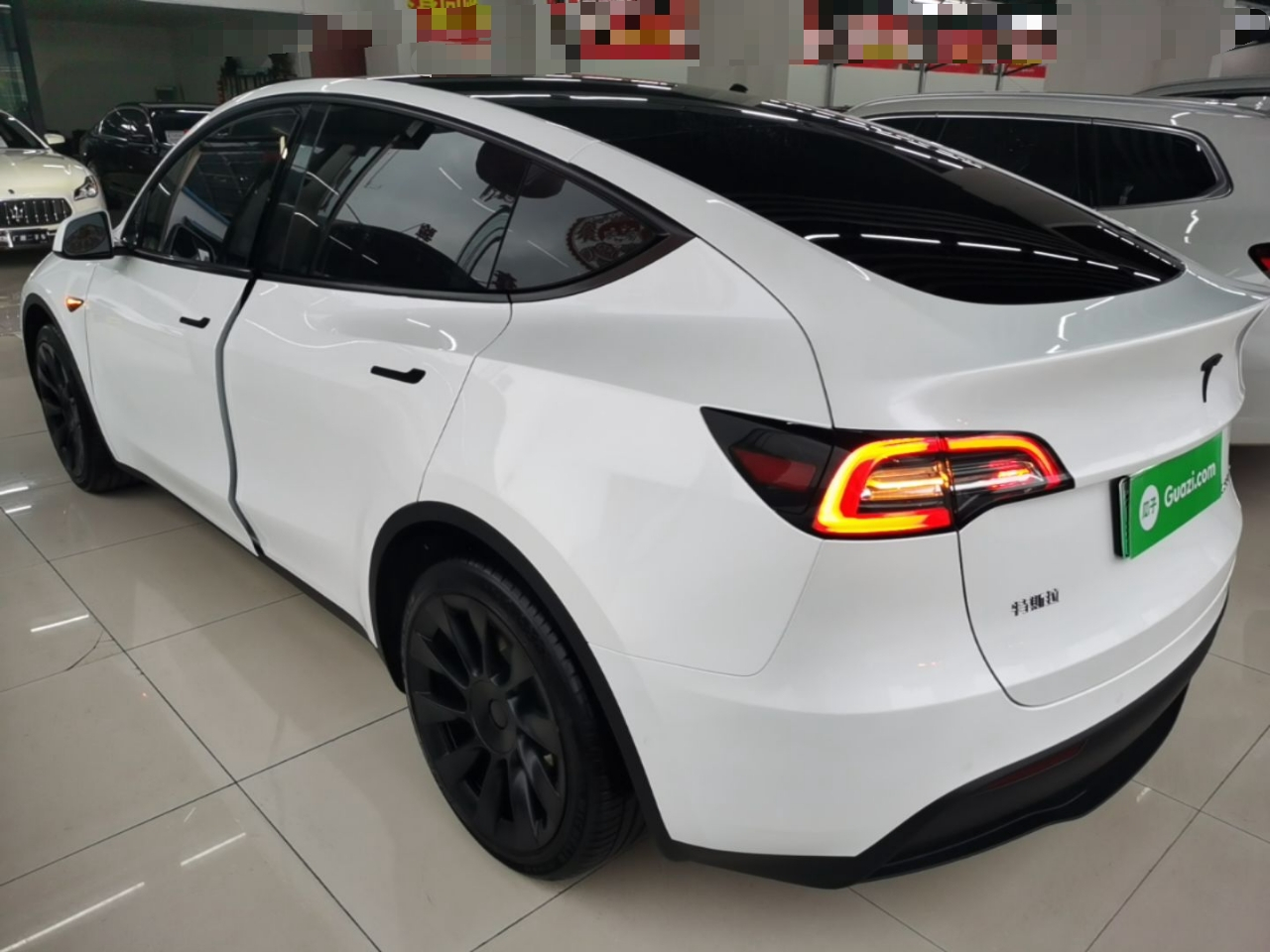 Model Y 2022 Facelift RWD photo 4