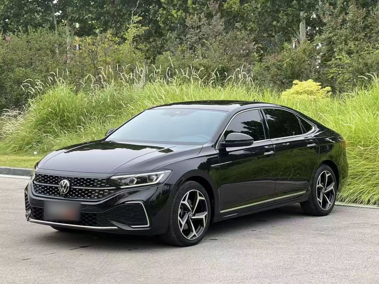 Passat 2024 380TSI Luxury