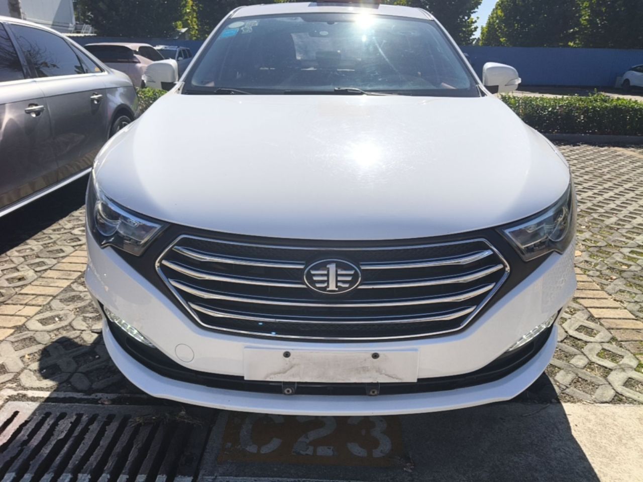 Bestune B30 2016 1.6L MT Luxury photo 2