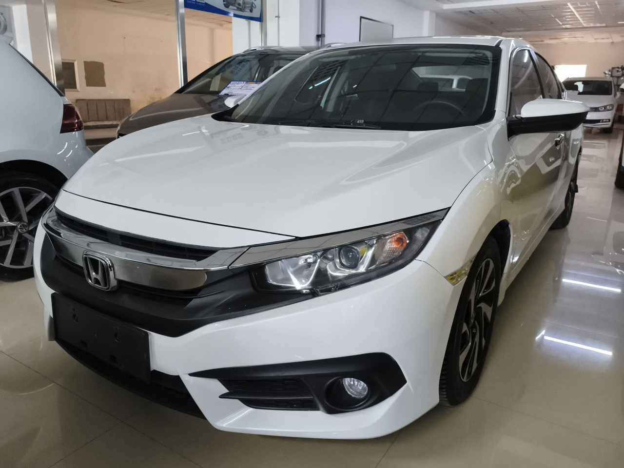 Civic 2016 220TURBO CVT Luxury