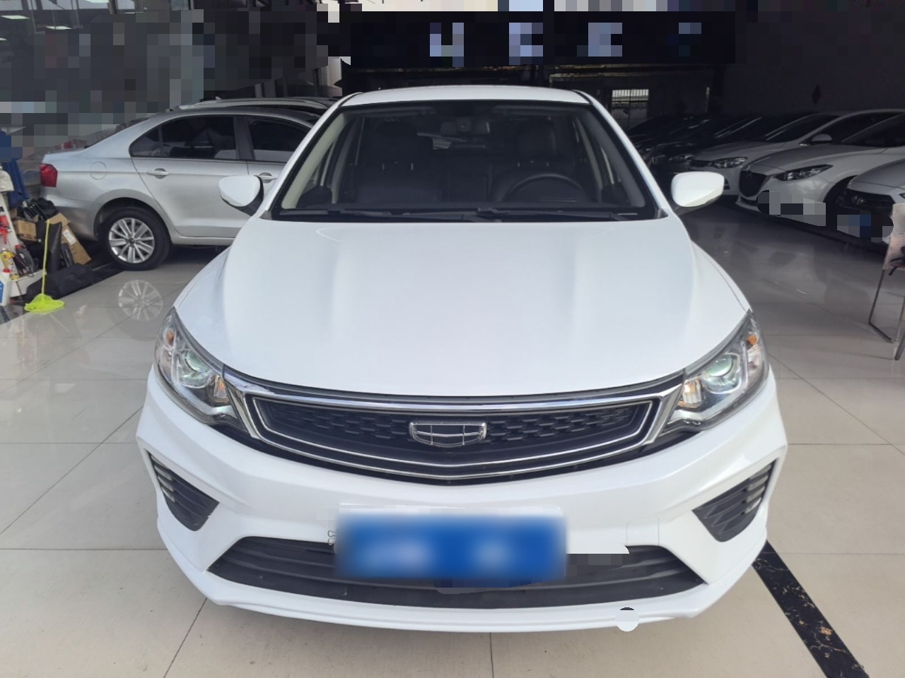 Vision 2020 1.5L CVT photo 2