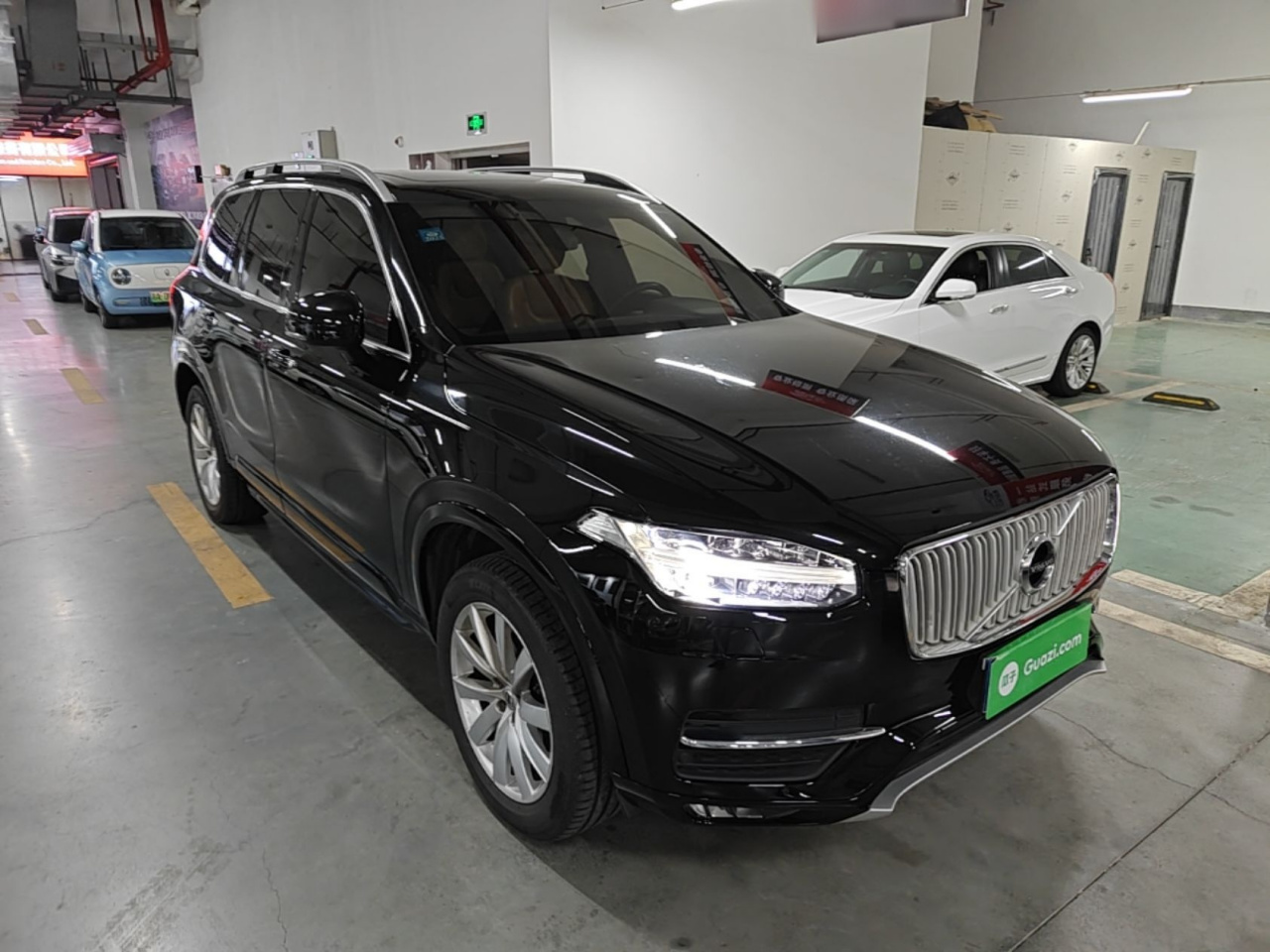 XC90 2017 T6 5-Seater photo 3