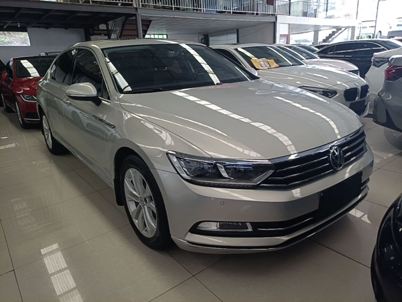 Magotan 2018 Facelift 330TSI DSG Luxury photo 3