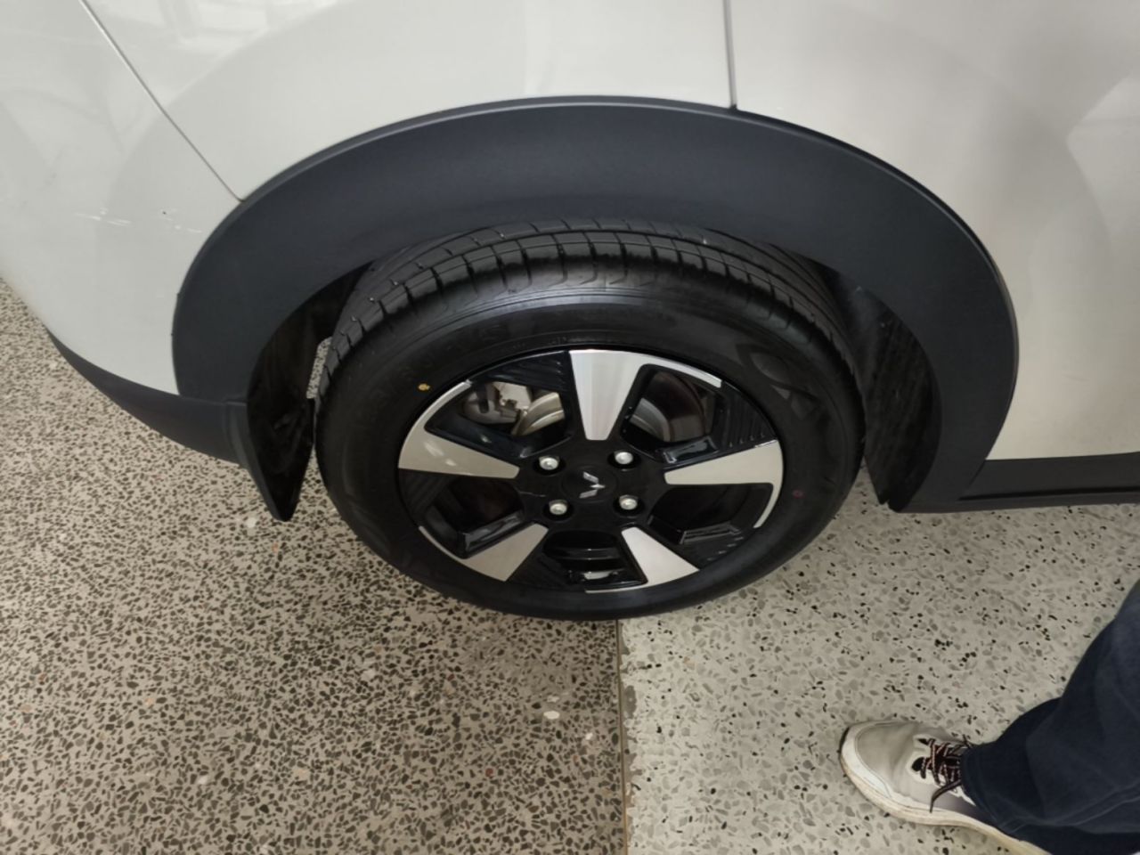 Wuling Bingo PLUS 2024 401km 5-Seater photo 4