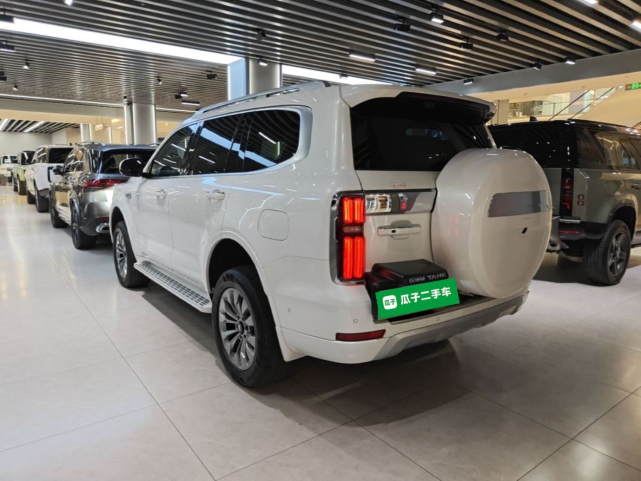 500 EV 2026 Hi4-Z Smart photo 4