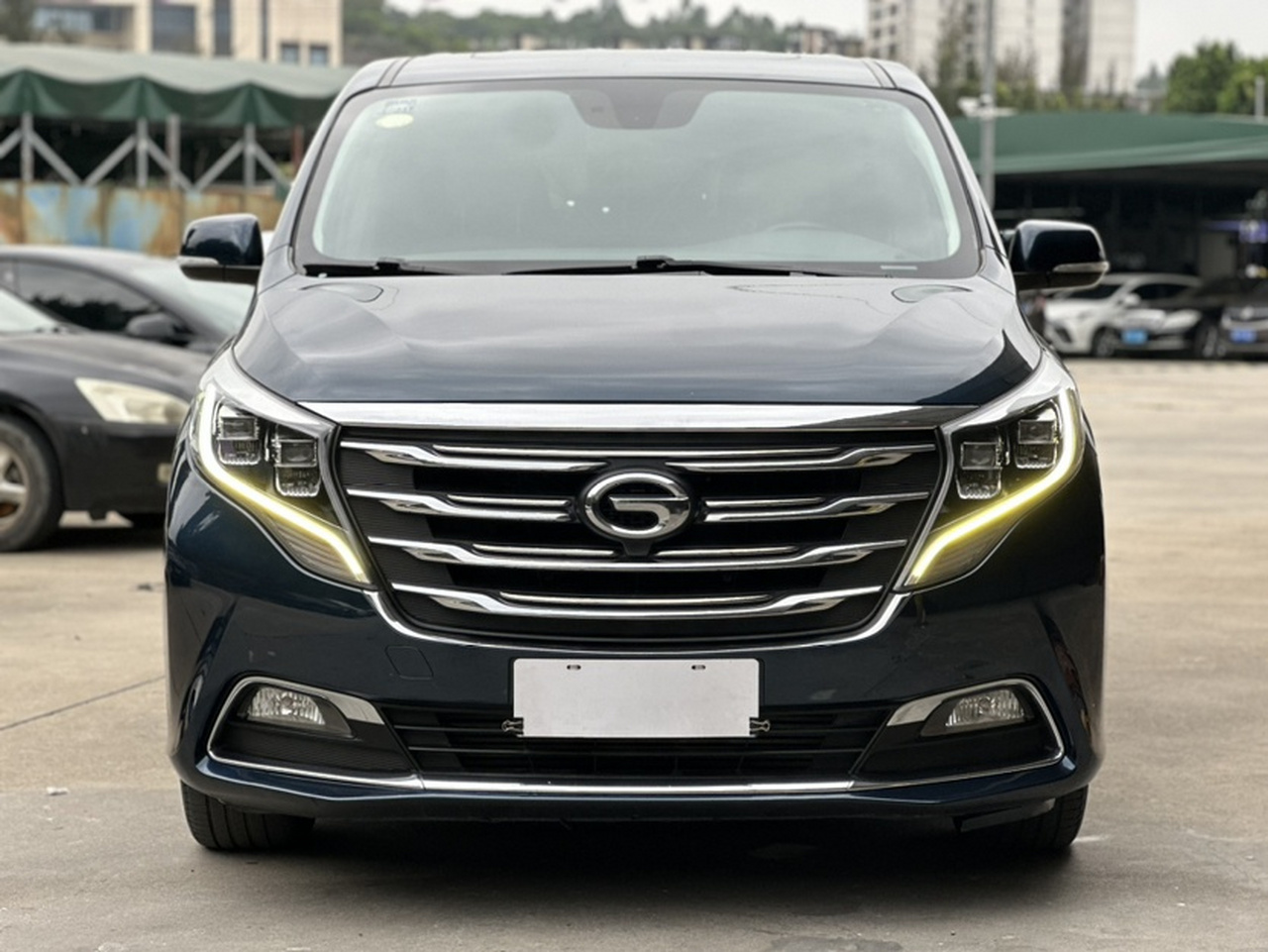GAC Trumpchi M8 2018 320T Premium photo 2